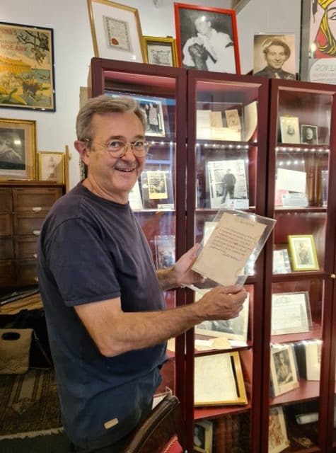 Autographes, LePasséPrésent